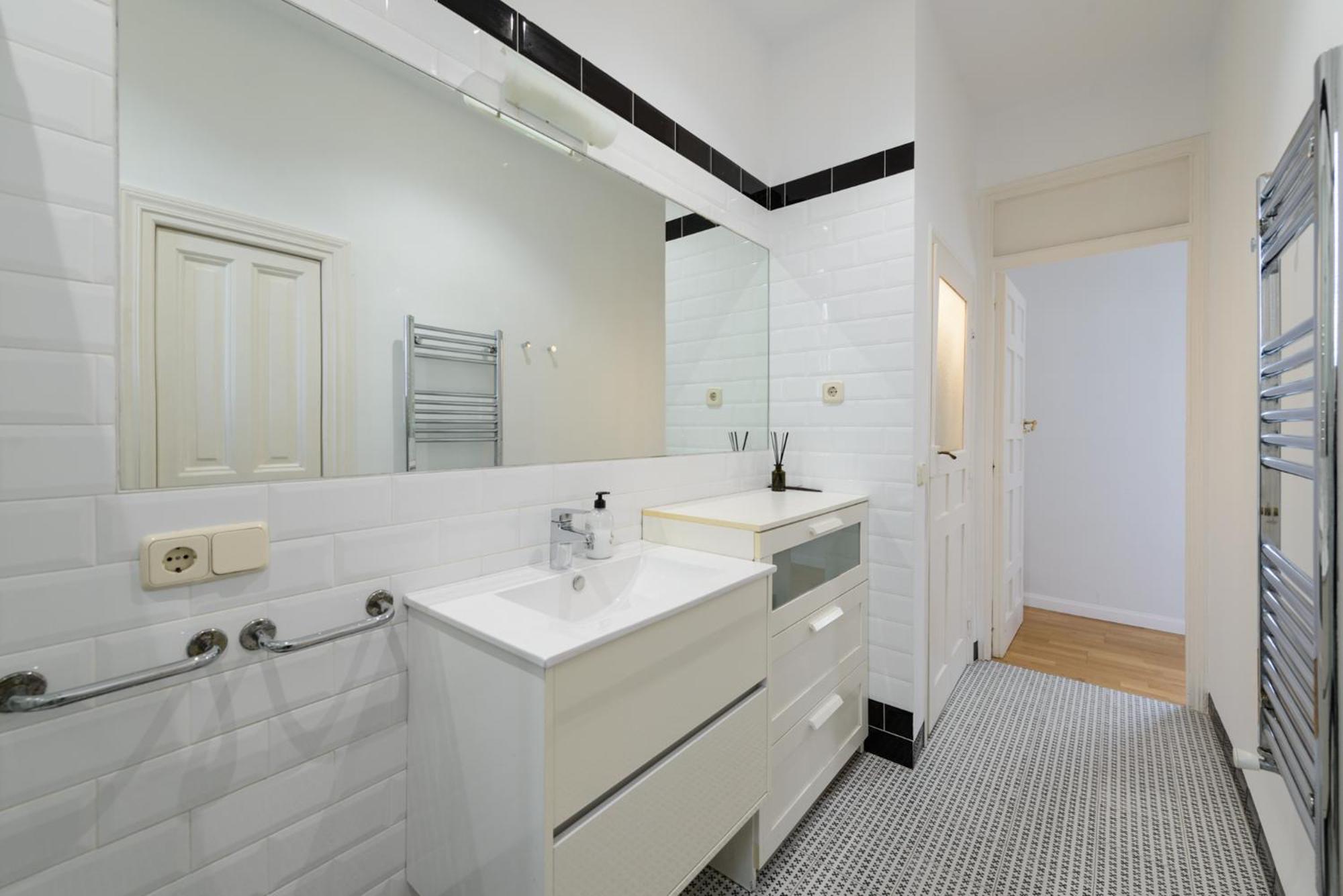 Apartamento 170m2 Muy Amplio Y Lujoso- 1 Min Plaza Mayor *