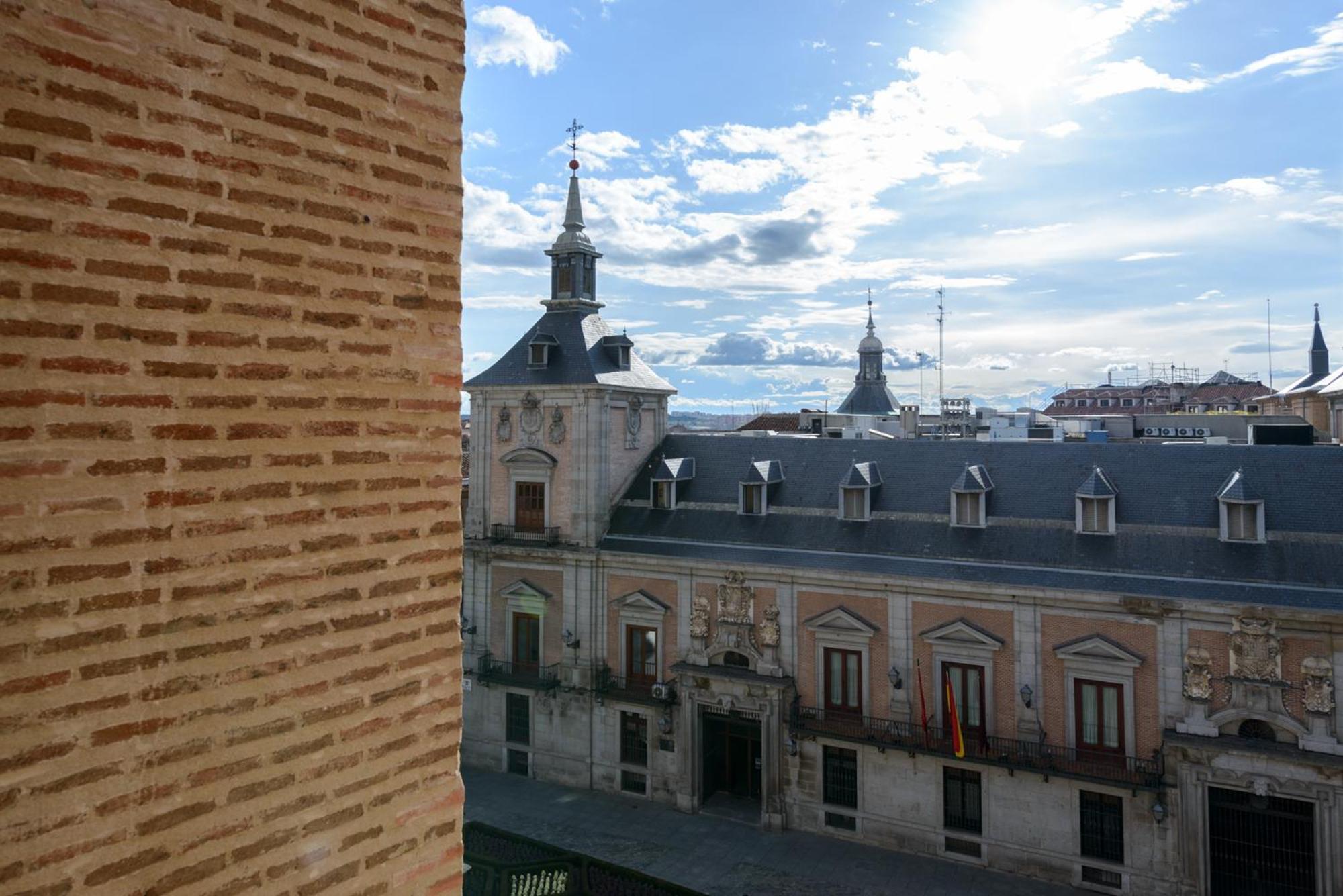 170m2 Muy Amplio Y Lujoso- 1 Min Plaza Mayor Apartamento *